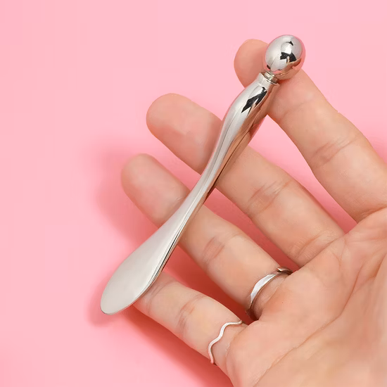 Großhandel Serum Applikator Massage Roller Luxus Hautpflege Creme Gesicht Gesichts Make-Up Scoop Ice Roller